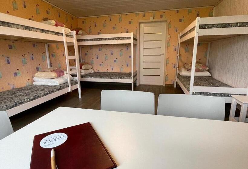 اتاق خانوادگی, Vaibla Holiday Center