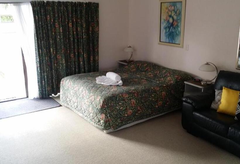 استودیوی لوکس, Norfolk Motel & Campervan Park