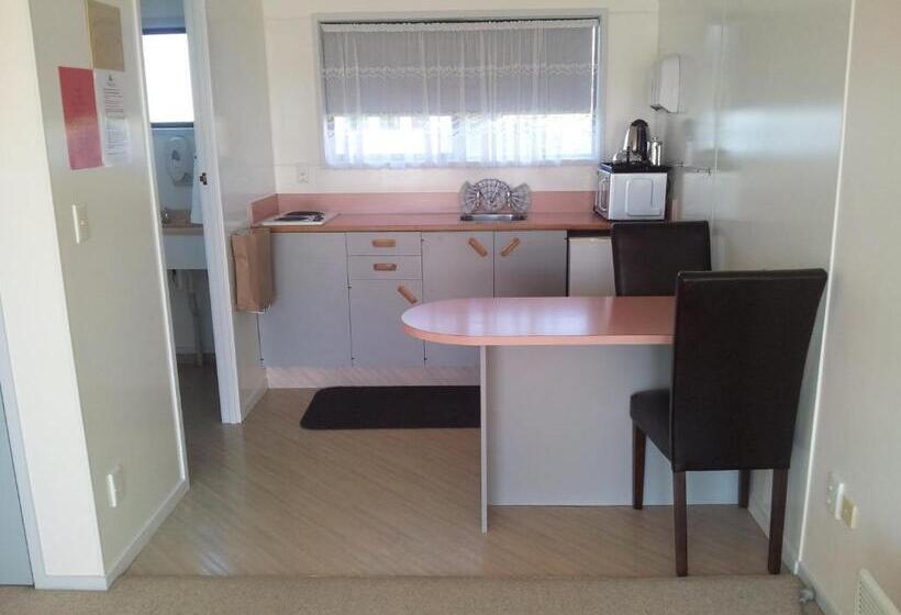 חדר דלוקס, Norfolk Motel & Campervan Park