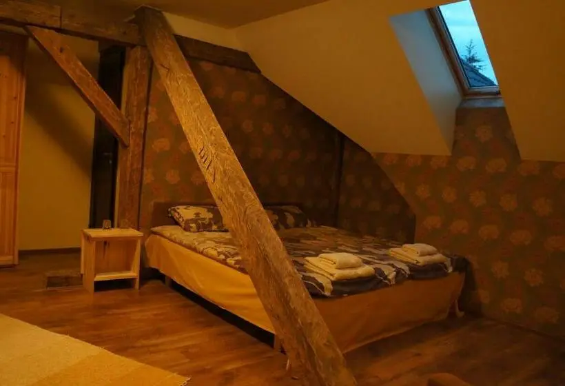 اتاق سوپریور خانوادگی, Pööni Tavern & Guesthouse