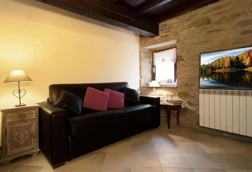 Perhehuone, Rifugio Del Firenze Ninfa