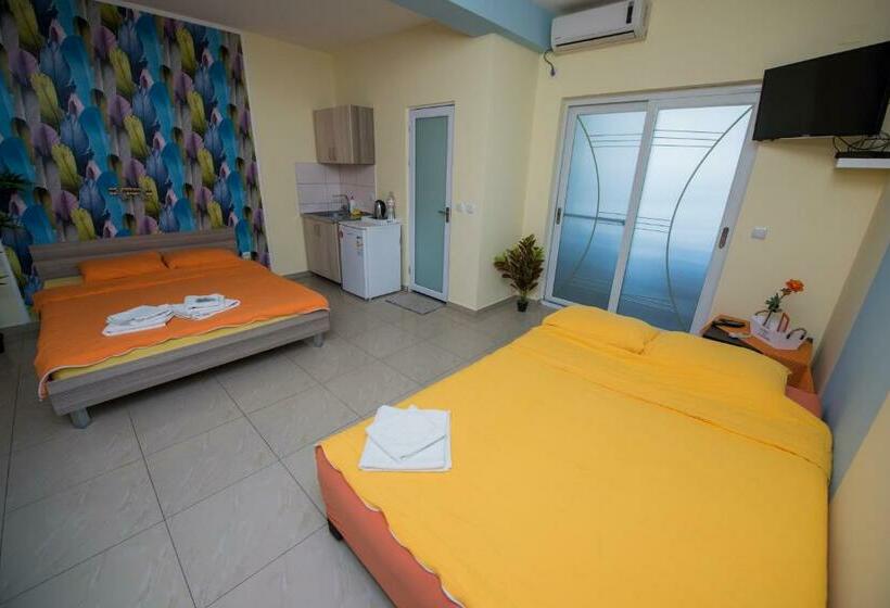 استودیو استاندارد با بالکن, Vila Stefani