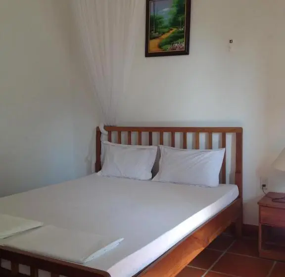 بانگلوی استاندارد با چشمانداز دریا, Hiep Hoa Resort