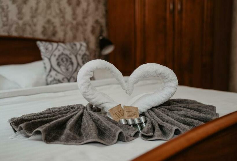 غرفة قياسية مزوَّدة بشُرفة, U Lípy