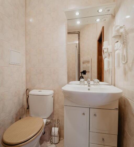 غرفة قياسية, U Lípy