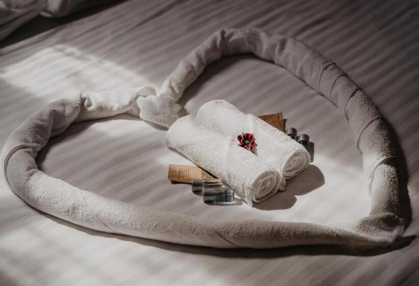 غرفة قياسية مزوَّدة بشُرفة, U Lípy