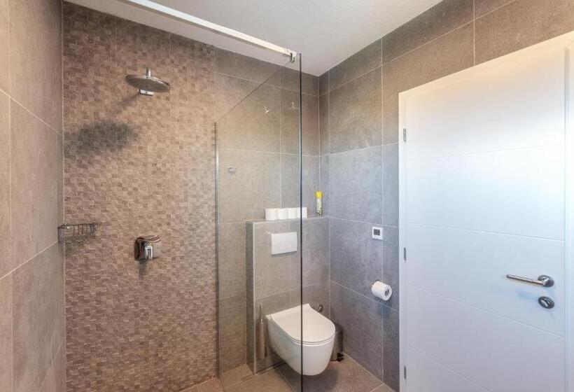 Номер Deluxe Вид на Море с Балконом, Aparthotel Plat