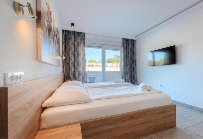 Номер Deluxe, Aparthotel Plat