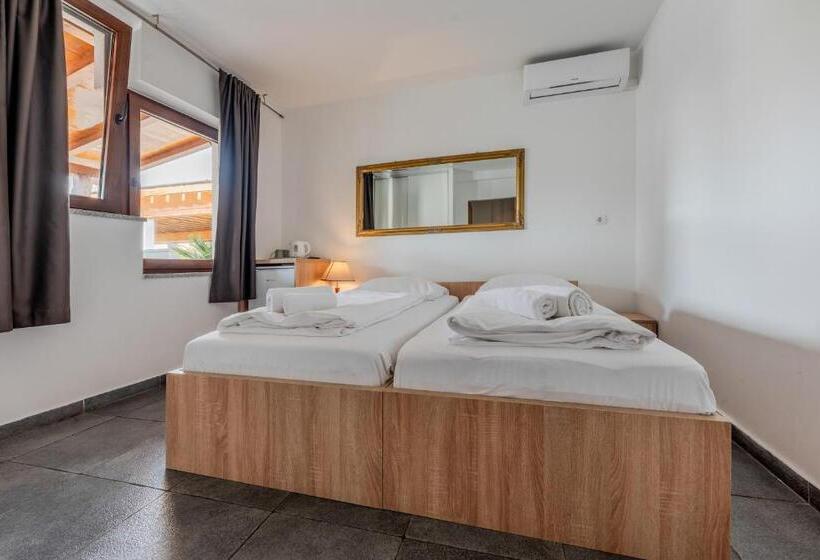 基本间, Aparthotel Plat