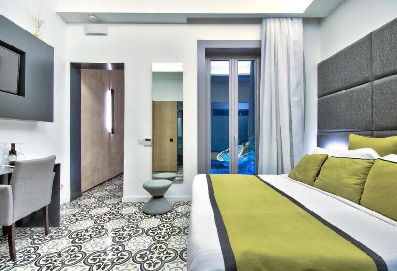 اتاق استاندارد اینتریور, Ursulino Valletta