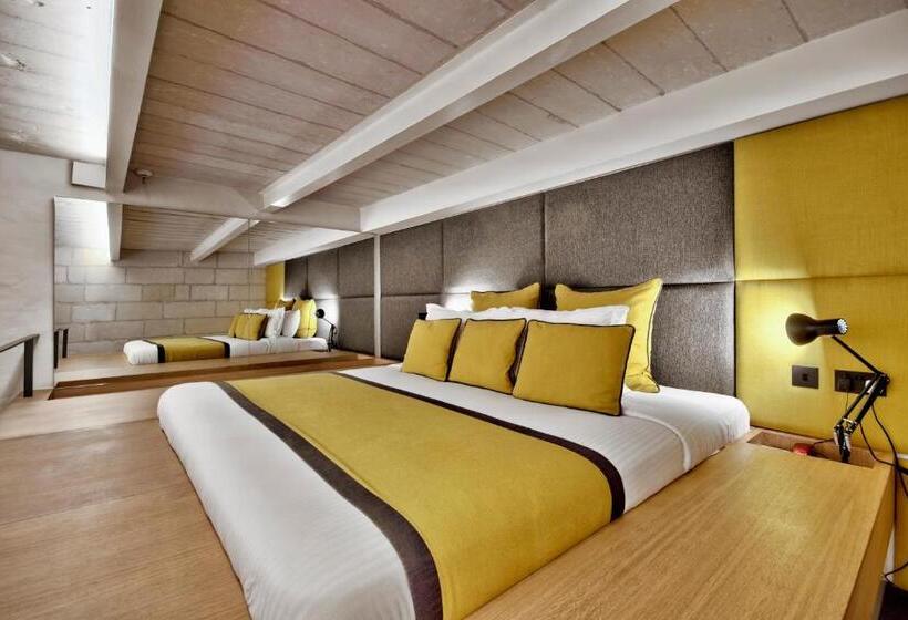 سوییت دوبلکس, Ursulino Valletta