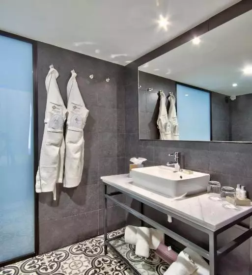 1 Bedroom Penthouse Apartment, Ursulino Valletta