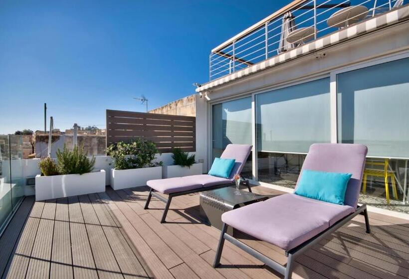 1 Bedroom Penthouse Apartment, Ursulino Valletta