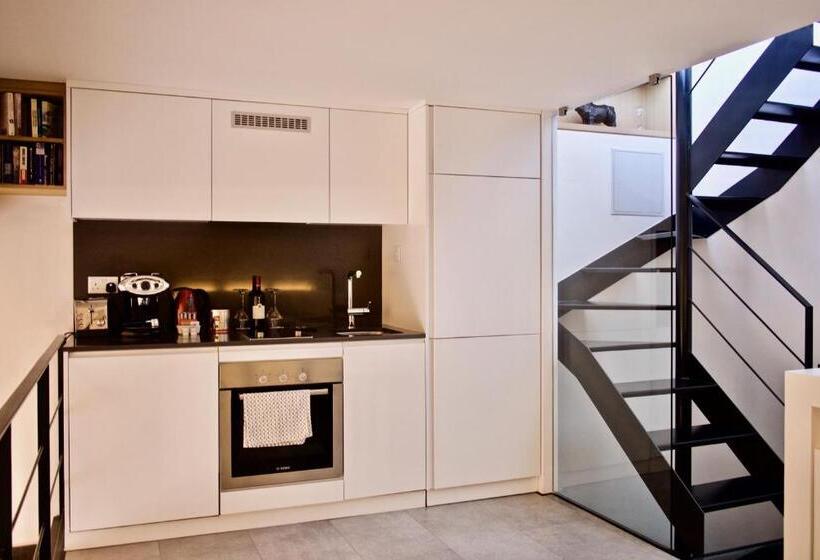 1 Bedroom Penthouse Apartment, Ursulino Valletta