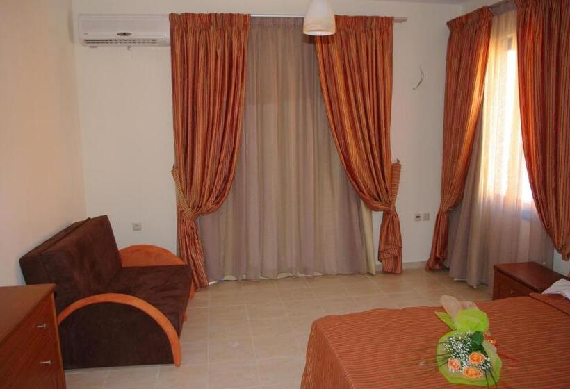 Студия Стандарт Вид на Море, Gold Apartments