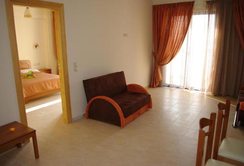 Апартаменты 1 Спальня Вид на Море, Gold Apartments