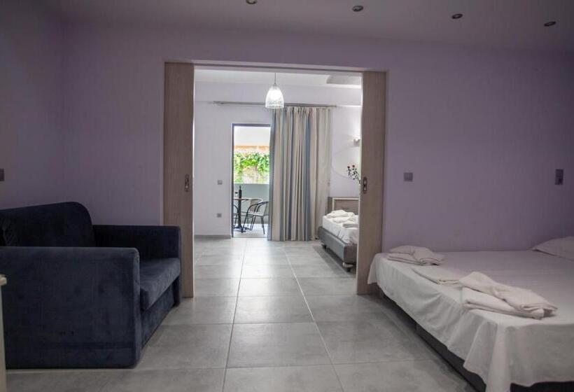 Апартаменты Deluxe 1 Спальня Боковой Вид на Море, Gold Apartments