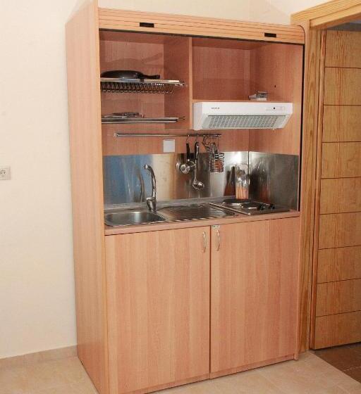 Студия Стандарт Вид на Море, Gold Apartments