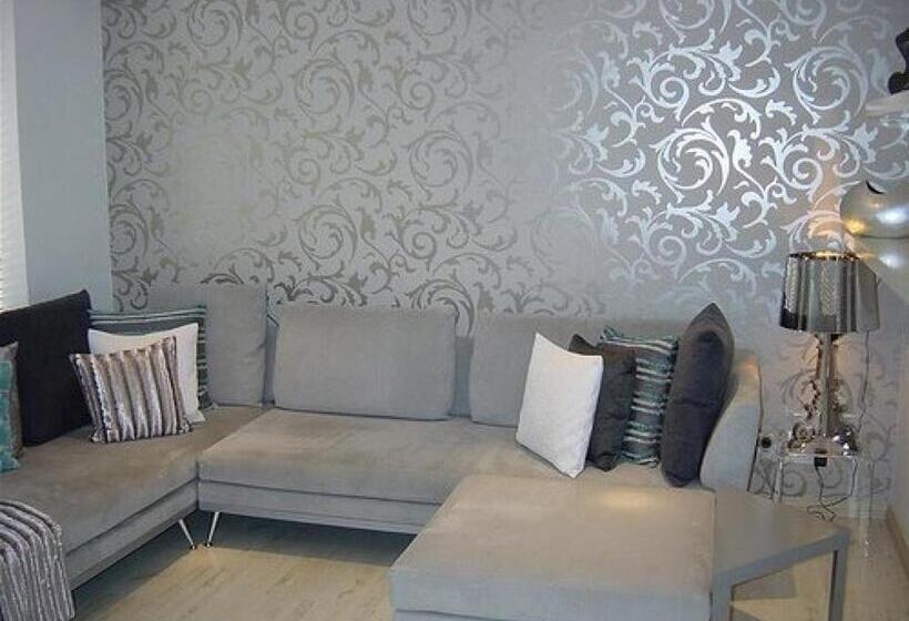 Апартаменты Deluxe 1 Спальня, Gold Apartments