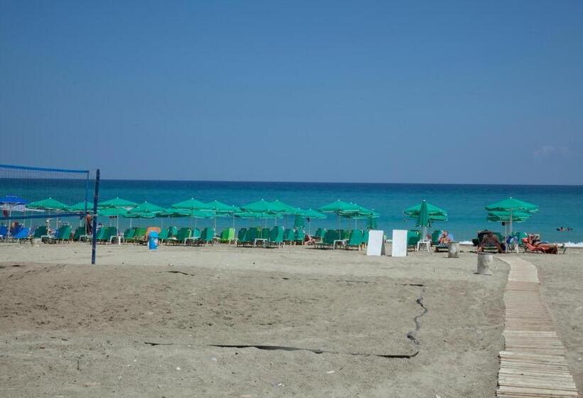 Апартаменты Deluxe 1 Спальня, Gold Apartments