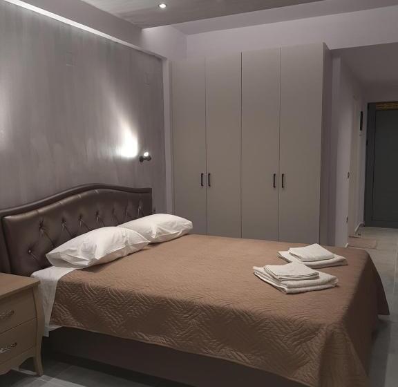 Полулюкс Повышенной Комфортности, Gold Apartments