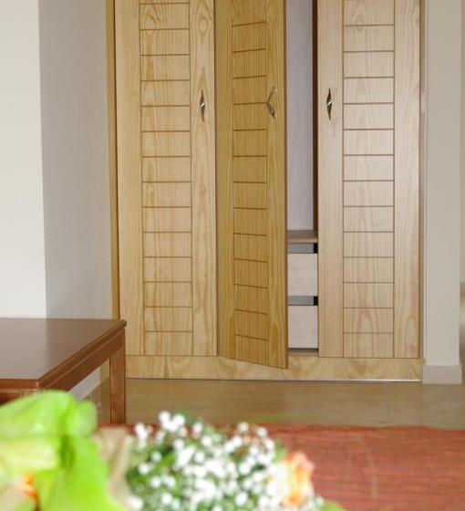 Апартаменты 1 Спальня Вид на Море, Gold Apartments