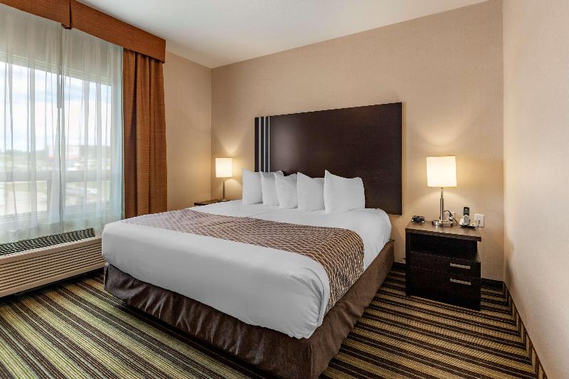 Стандартный Номер Кровать Кинг, Best Western Plus Drayton Valley All Suites