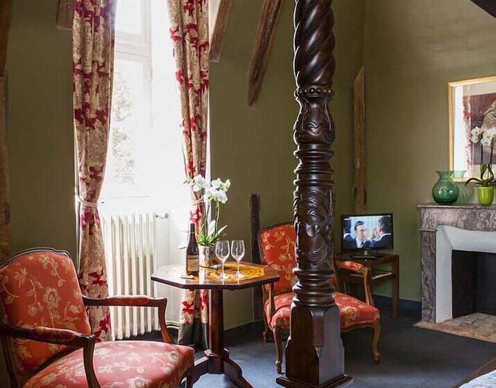 غرفة كومفورت, Château Des Tesnières