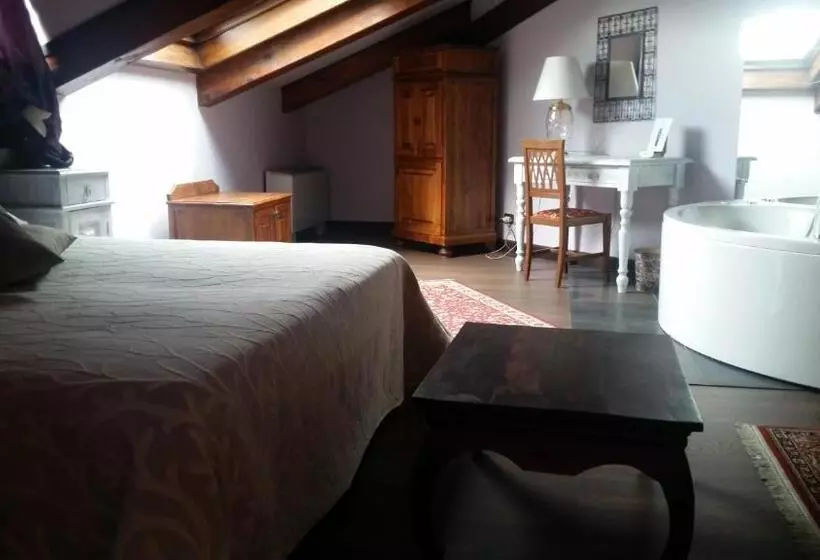 デラックススイート, Damian Park Hotel Delle Magnolie