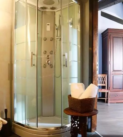 デラックススイート, Damian Park Hotel Delle Magnolie