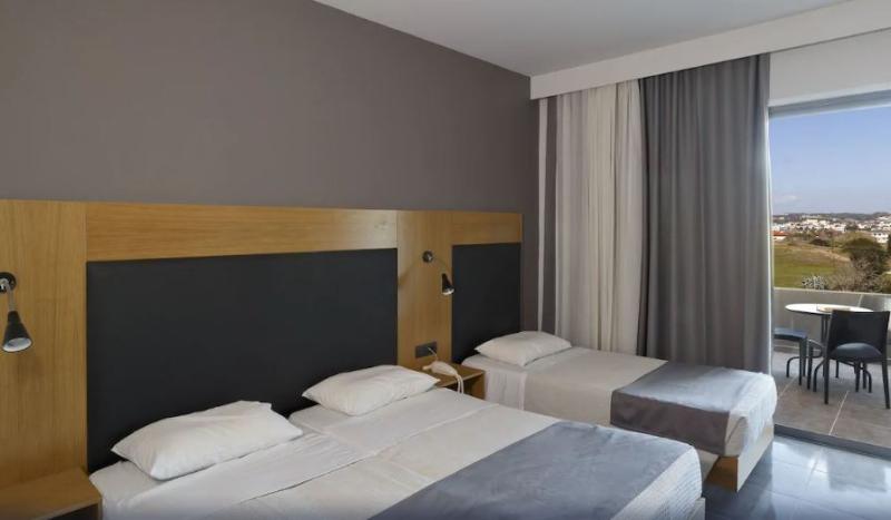 ファミリールーム, Evita Resort