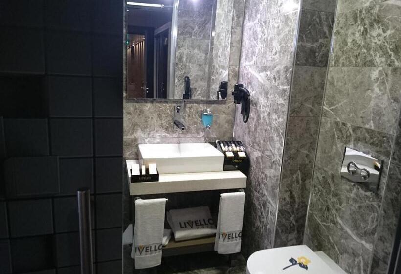 اتاق استاندارد, Livello