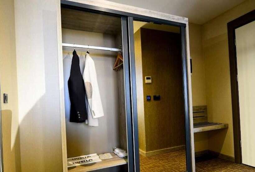 اتاق استاندارد, Livello