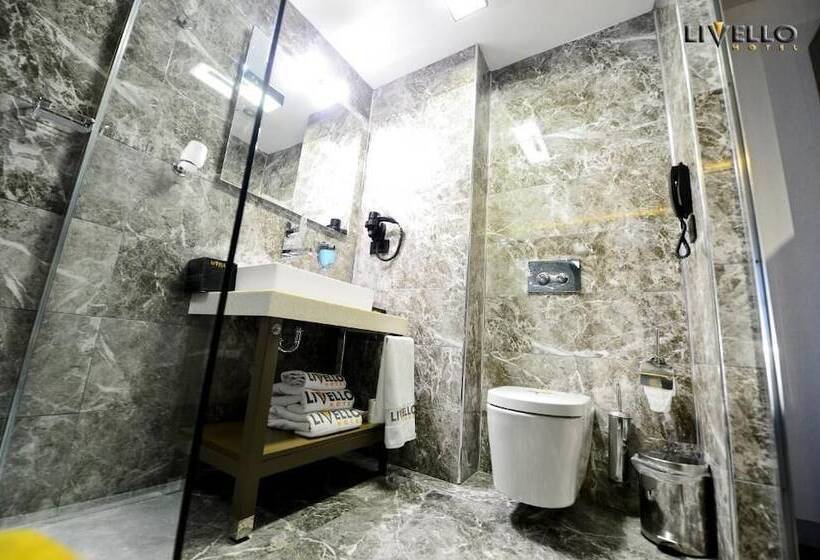 اتاق سوپریور, Livello