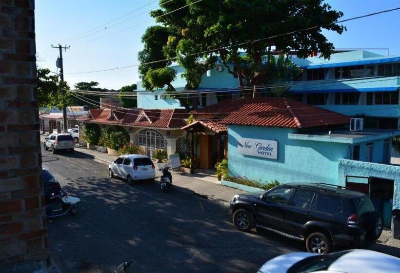 デラックススイート, New Garden