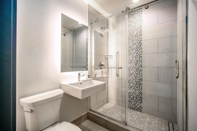 キングサイズベッドのデラックスルーム, New Garden