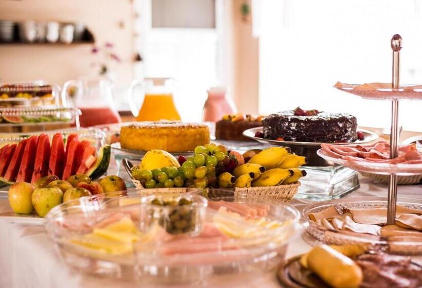 스탠다드 룸 풀장 전망, Pousada Pompeia