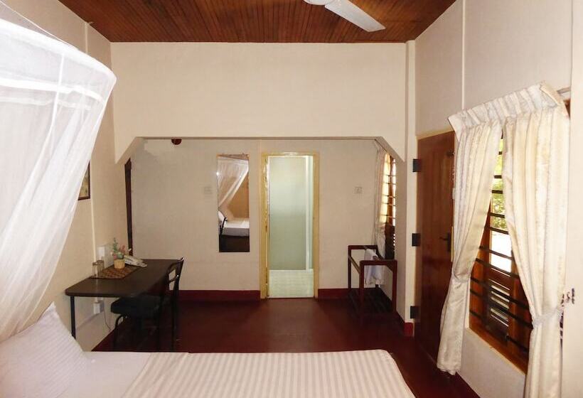 스탠다드 룸, Riviera Resort