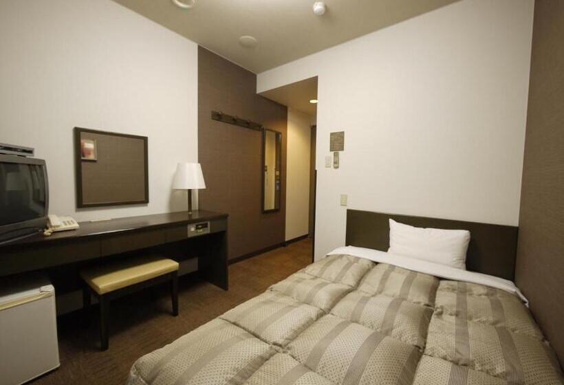 Quarto standart individual, Route Inn Court Ina
