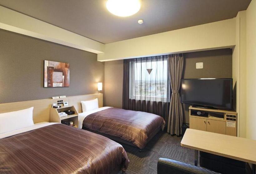 Номер Стандарт, Route Inn Isehara Ooyama Inter Kokudo 246 Gou