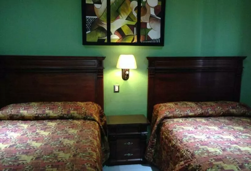 اتاق استاندارد با 2 تخت دوبل, Terracota Corner Rooms