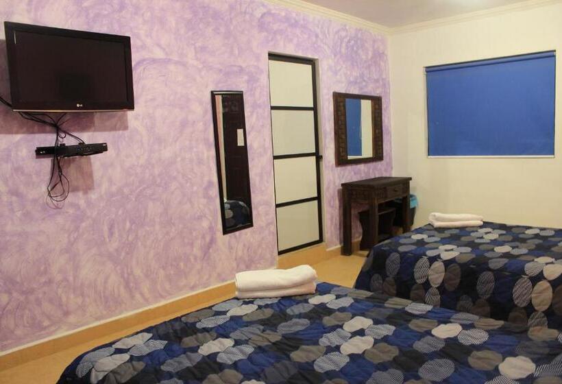 اتاق استاندارد با 2 تخت دوبل, Terracota Corner Rooms