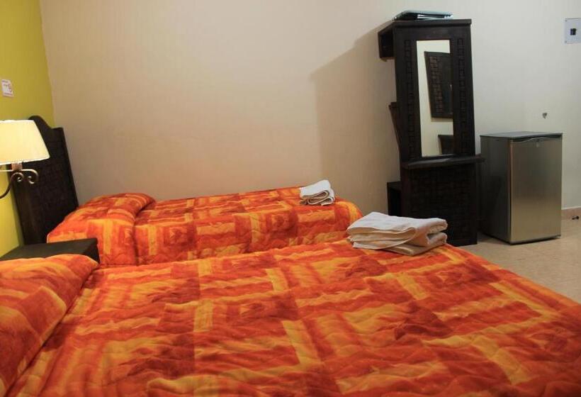 اتاق خانوادگی, Terracota Corner Rooms