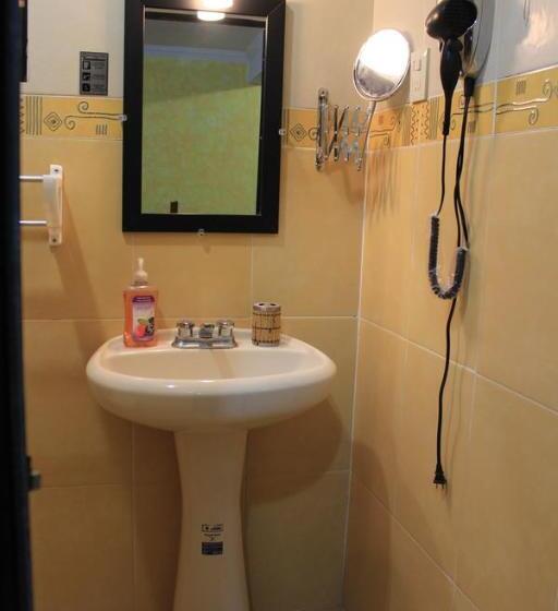 سوییت, Terracota Corner Rooms