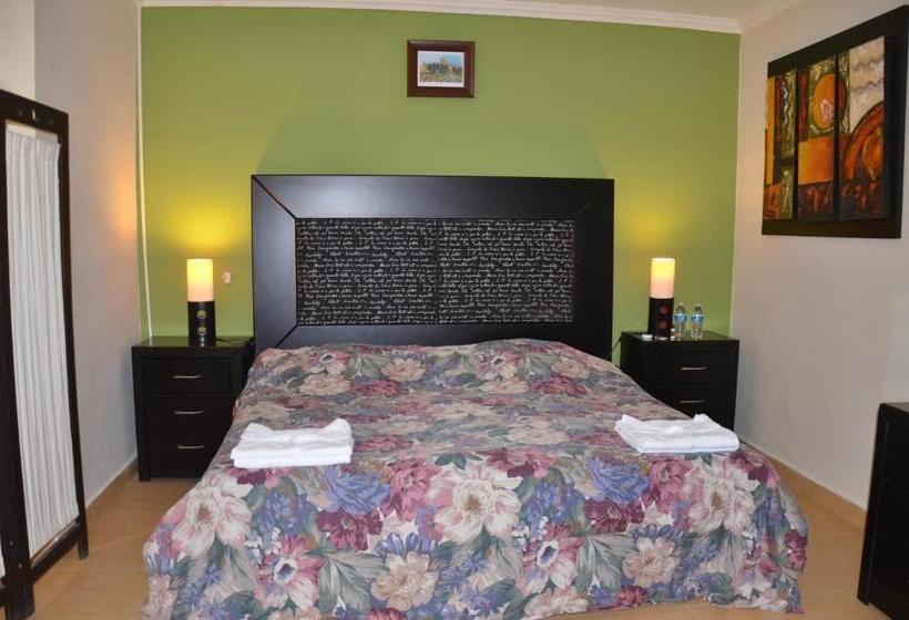 سوییت, Terracota Corner Rooms