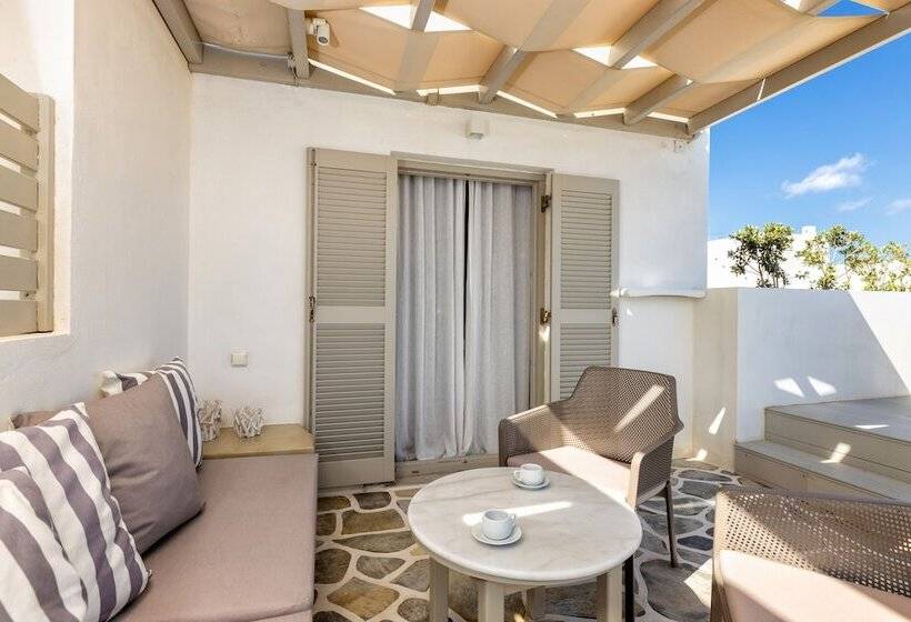 جناح بريميوم مطل علي البحر, Kandiani Bleu Ciel