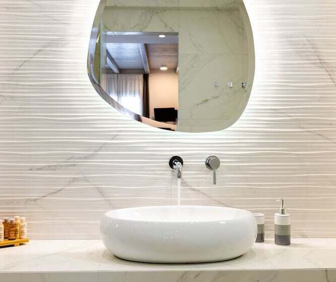 غرفة ديلوكس مطلّة علي البحر, Kandiani Bleu Ciel