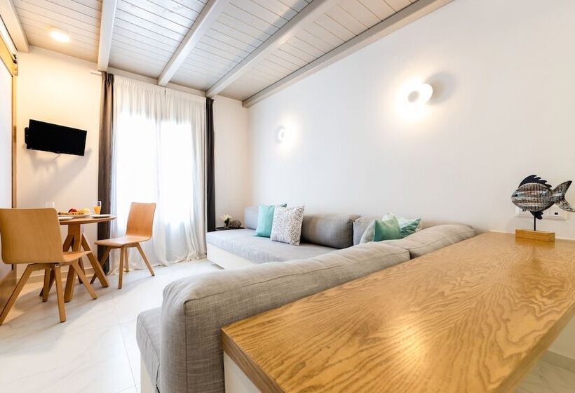 جناح عائلي, Kandiani Bleu Ciel