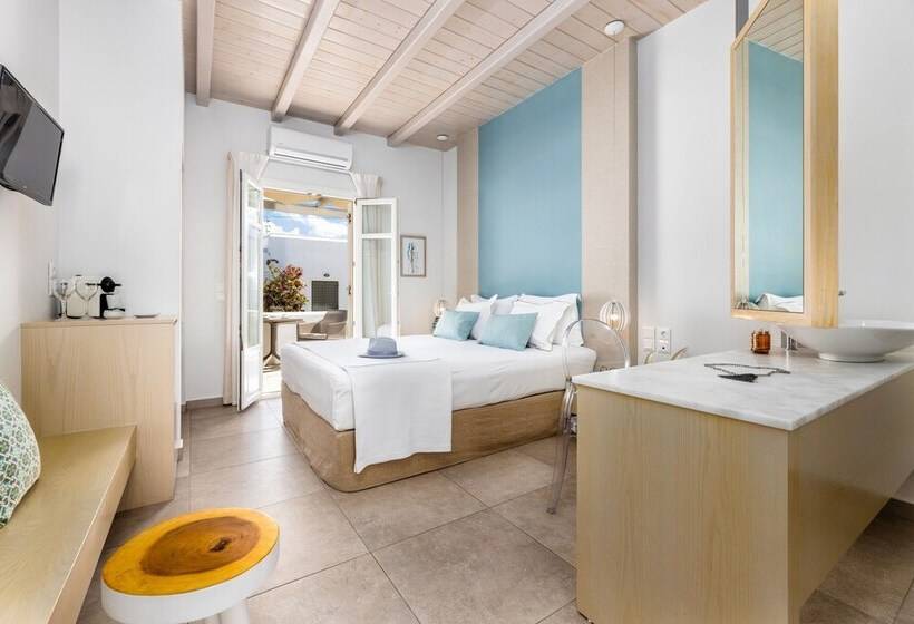 غرفة ديلوكس مطلّة علي البحر, Kandiani Bleu Ciel