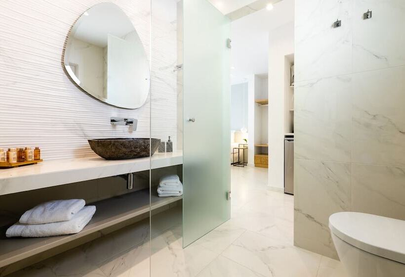 جناح جونيور مطلّ علي البحر, Kandiani Bleu Ciel